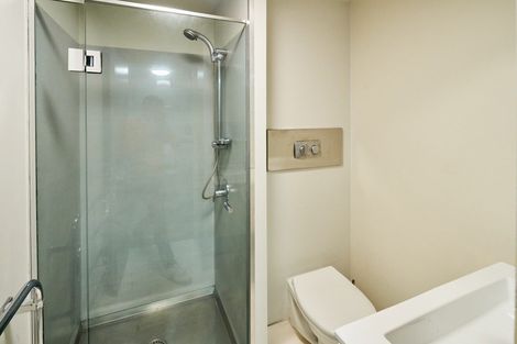 Photo of property in St Pauls Apartments, 98/43u Mulgrave Street, Thorndon, Wellington, 6011