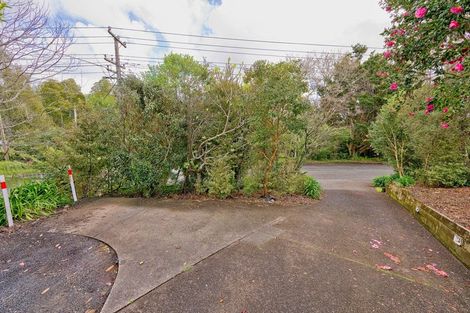 Photo of property in 772 West Coast Road, Oratia, Auckland, 0604