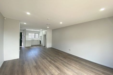 Photo of property in 7b La Trobe Street, Pakuranga Heights, Auckland, 2010