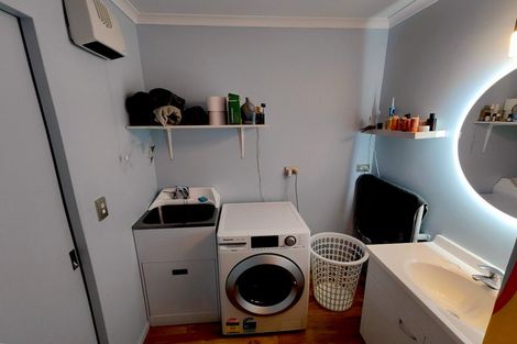 Photo of property in 8-8a Coromandel Street, Wanaka, 9305