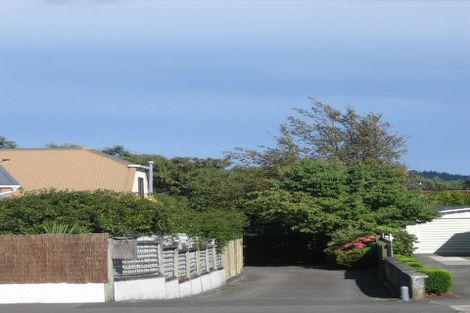 Photo of property in 4f2- Sutherland Avenue, Silverstream, Upper Hutt, 5019