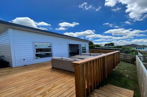 Photo of property in 78a Lincoln Park Avenue, Massey, Auckland, 0614