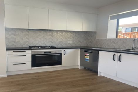 Photo of property in 1 Zion Road, Birkenhead, Auckland, 0626