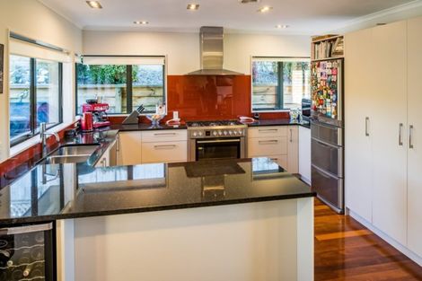 Photo of property in 4 Navigation Drive, Whitby, Porirua, 5024