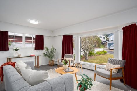 Photo of property in 9 Caesars Place, Churton Park, Wellington, 6037