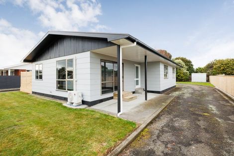 Photo of property in 11 Fiona Crescent, Feilding, 4702