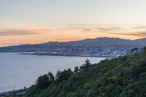 Photo of property in 14 Shalimar Crescent, Khandallah, Wellington, 6035