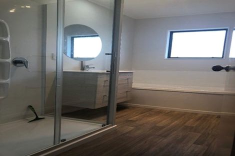 Photo of property in 2/413 Gloucester Street, Taradale, Napier, 4112