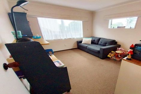 Photo of property in 245 Dickson Road, Papamoa Beach, Papamoa, 3118
