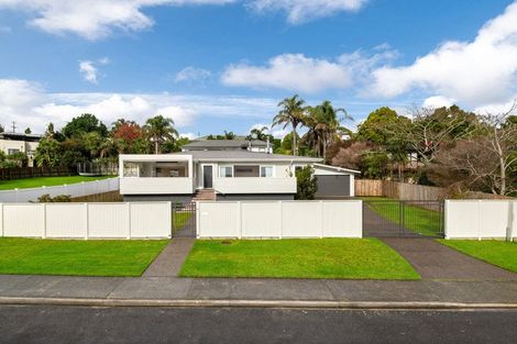 Photo of property in 6 Manuwai Road, Torbay, Auckland, 0630