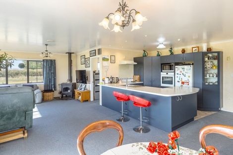 Photo of property in 62 Thomas Road, Carrington, Carterton, 5791