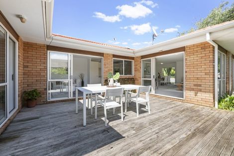 Photo of property in 20 Amherst Place, Albany, Auckland, 0632