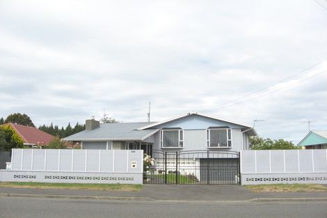 Photo of property in 396 Bower Avenue, Parklands, Christchurch, 8083