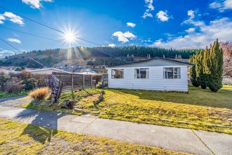 Photo of property in 78 Hazlett Street, Clyde, 9330