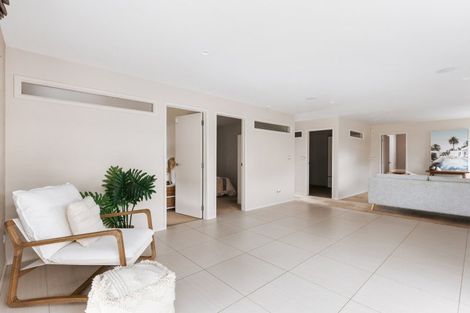 Photo of property in 13 Tay Street, Mount Maunganui, 3116
