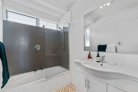 Photo of property in 15a Howden Street, Waiuku, 2123