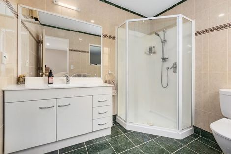 Photo of property in 9 Lanyon Place, Whitby, Porirua, 5024