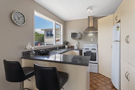 Photo of property in 3/26 Park Avenue, Titahi Bay, Porirua, 5022