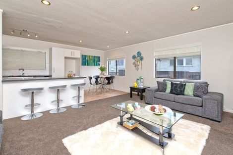 Photo of property in 3/4 Coxhead Road, Manurewa, Auckland, 2102