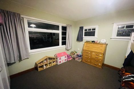 Photo of property in 14 Goldsmith Place, Waltham, Christchurch, 8023