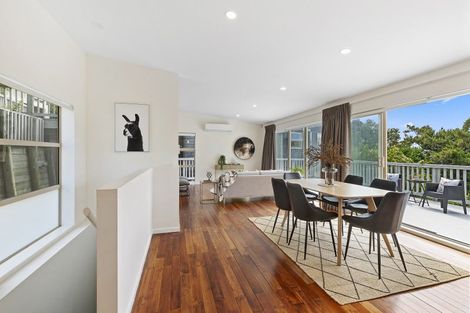 Photo of property in 32 Farnham Street, Mornington, Wellington, 6021