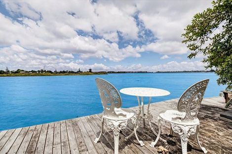 Photo of property in 48 Aurea Avenue, Pakuranga, Auckland, 2010