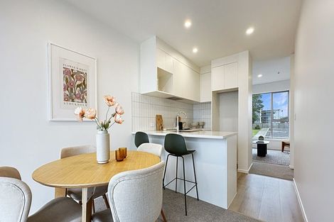 Photo of property in 79 Ngae Place, Mangere East, Auckland, 2024