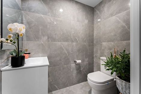 Photo of property in 24 Glendene Avenue, Glendene, Auckland, 0602