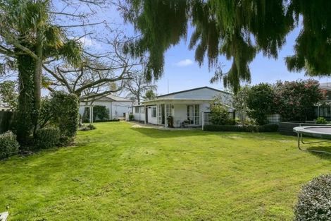 Photo of property in 27 Princes Street, Cambridge, 3434