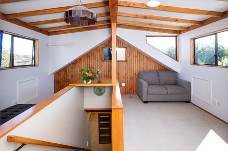 Photo of property in 10 Donegal Crescent, Tamatea, Napier, 4112