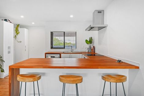 Photo of property in 71b/2 Main Road, Redcliffs, Christchurch, 8081