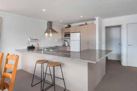 Photo of property in 13 Mcgowan Rise, Tuakau, 2121