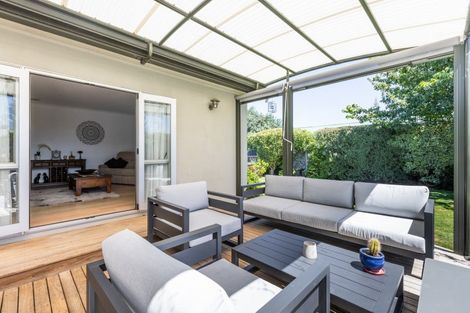 Photo of property in 9 Devon Street, Taradale, Napier, 4112