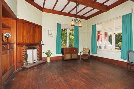 Photo of property in 38 Kitchener Road, Waiuku, 2123