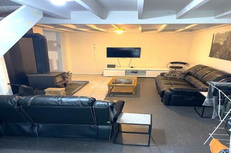 Photo of property in 61 Wiroa Road, Kerikeri, 0293