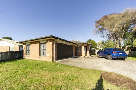 Photo of property in 21 Catalina Drive, Melville, Hamilton, 3206