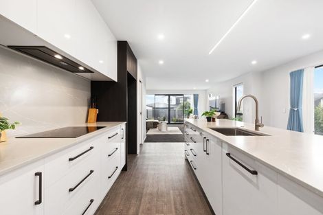 Photo of property in 2b Kaiaho Close, Aotea, Porirua, 5024