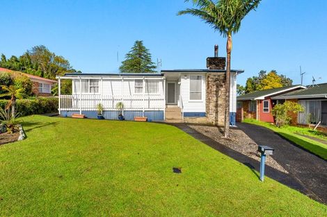 Photo of property in 34 Blakeborough Drive, Forrest Hill, Auckland, 0620