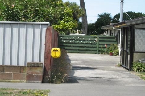 Photo of property in 265 Estuary Road, South New Brighton, Christchurch, 8062
