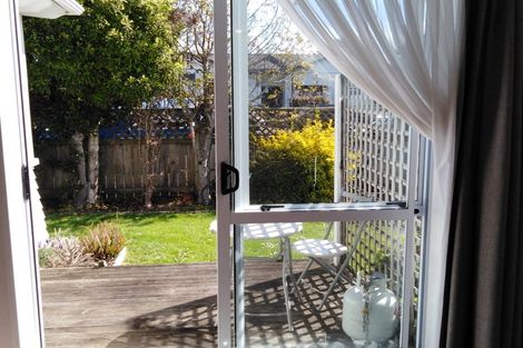 Photo of property in 3 Sydney Street, Palmerston North, 4414