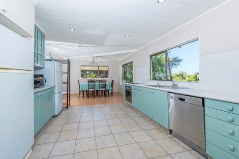 Photo of property in 3 Mulberry Place, Glenfield, Auckland, 0629
