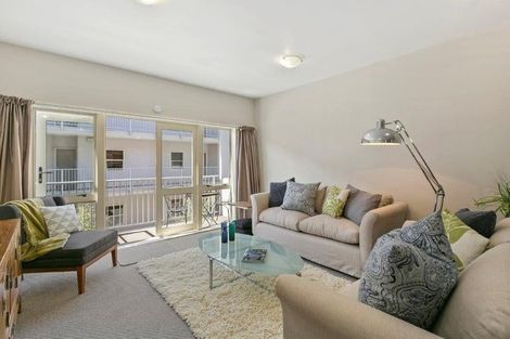 Photo of property in Luxford Villas, 110/72u Herald Street, Berhampore, Wellington, 6023