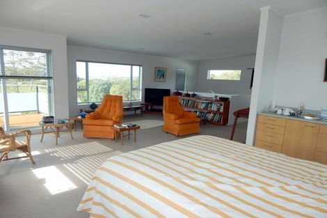 Photo of property in 84 Rangitane Loop Road, Kerikeri, 0294