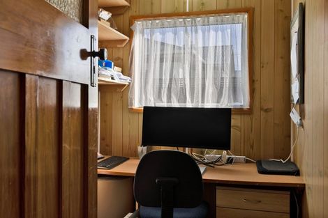 Photo of property in 53 Broadway, Stratford, 4332