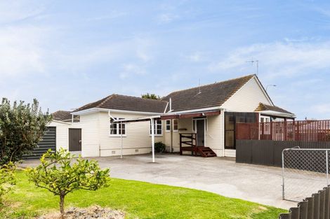Photo of property in 82 Latham Street, Marewa, Napier, 4110