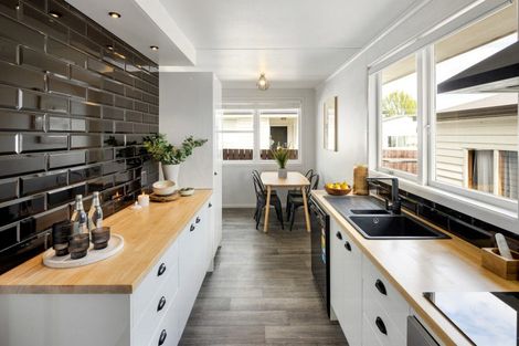 Photo of property in 74 Arnold Street, Leamington, Cambridge, 3432