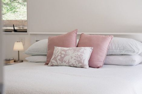 Photo of property in 8 Leanne Way, Waikanae Beach, Waikanae, 5036