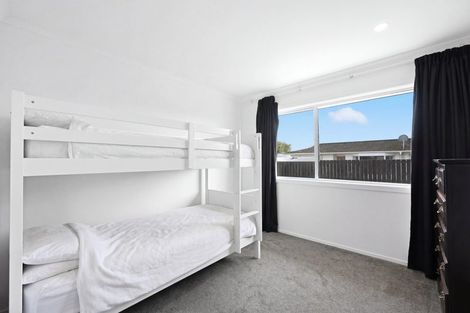 Photo of property in 11a Knightsbridge Place, Dinsdale, Hamilton, 3204