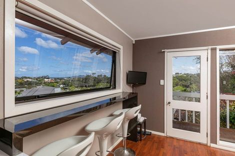 Photo of property in 2 Sandford Street, Campbells Bay, Auckland, 0630
