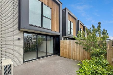 Photo of property in 3/329 Lincoln Road, Addington, Christchurch, 8024